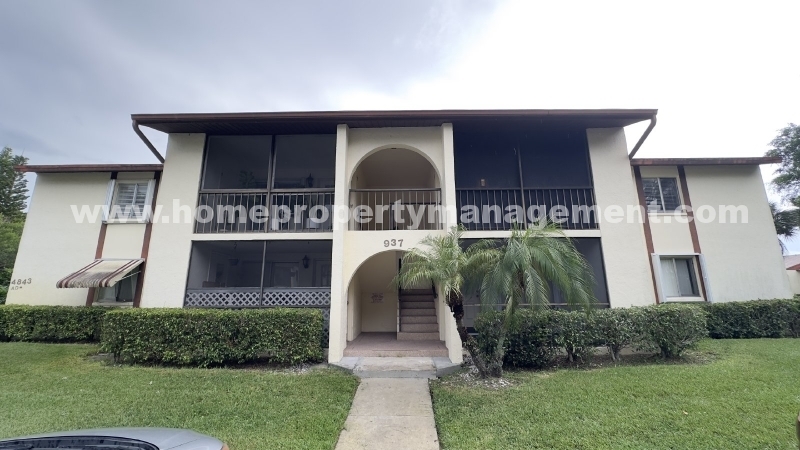 4843 Sable Pine Cir in West Palm Beach, FL - Building Photo