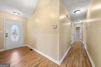 198 Lakeview Dr in Temple, GA - Building Photo - Building Photo