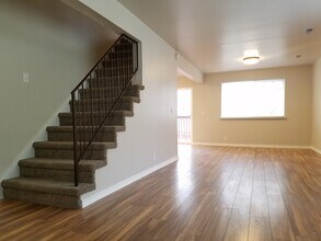 7942 Chadbourne Dr in Cottonwood Heights, UT - Building Photo - Building Photo