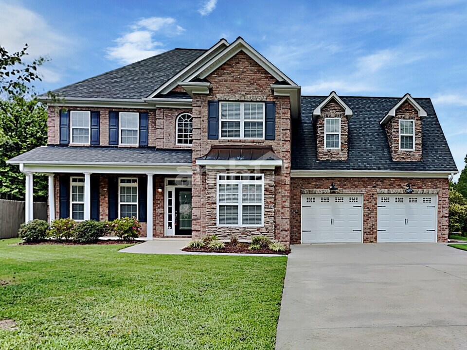 483 Quick Silver Dr in Winston-Salem, NC - Building Photo