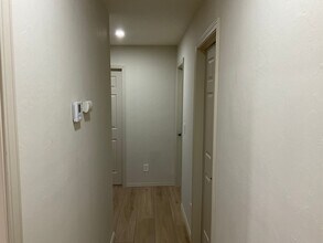 2716 Carlton Way in The Village, OK - Building Photo - Building Photo