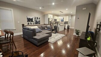 26 Dana St, Unit 1 in Somerville, MA - Building Photo