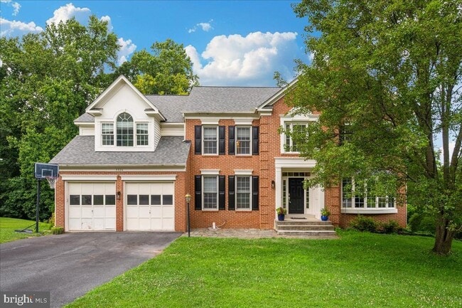 property at 3220 Winmoor Dr