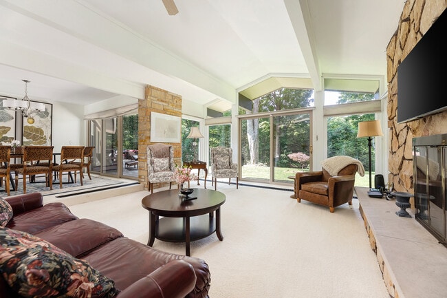 property at 3528 Potter Rd