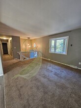 3005 SW 4 St in Blue Springs, MO - Building Photo - Building Photo