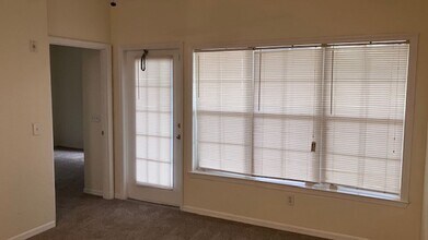 3561 Conroy Rd in Orlando, FL - Building Photo - Building Photo