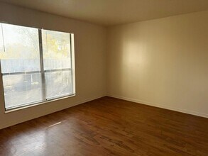 505 Cross Creek Rd in Knoxville, TN - Building Photo - Building Photo