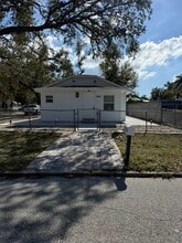 1540 7th Ave E in Bradenton, FL - Building Photo - Building Photo