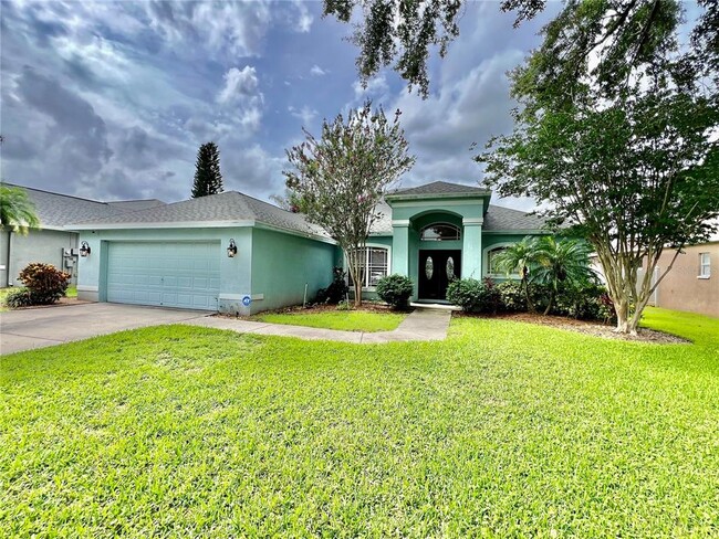 2848 Duncan Tree Cir in Valrico, FL - Building Photo - Building Photo