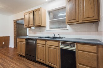 13809 Janwood Ln in Farmers Branch, TX - Building Photo - Building Photo