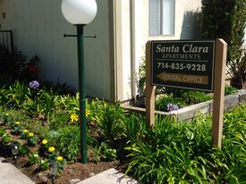 133 Santa Clara Apartments in Santa Ana, CA - Building Photo