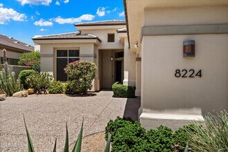 8224 E Angel Spirit Dr in Scottsdale, AZ - Building Photo - Building Photo