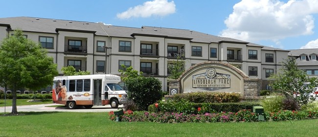 Lindbergh Parc Senior Apartments photo'