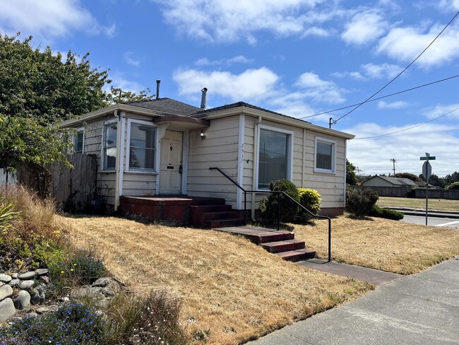 property at 2937 I St