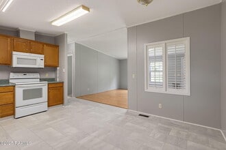 113 Simon Latour Rd in Carencro, LA - Building Photo - Building Photo