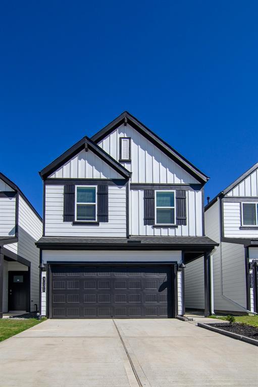 property at 3121 Crown Gate Dr