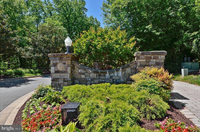 316 Cross Green St, Unit 316A in Gaithersburg, MD - Building Photo - Building Photo