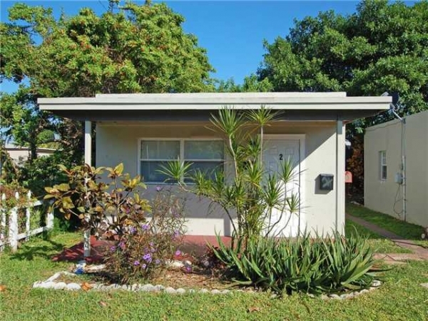 2133 Coolidge St in Hollywood, FL - Building Photo - Building Photo