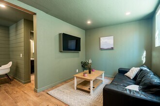 2637 1/2 C St in San Diego, CA - Building Photo - Building Photo