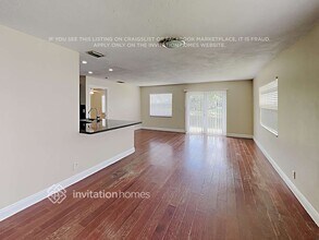 10315 Boynton Pl Cir in Boynton Beach, FL - Building Photo - Building Photo