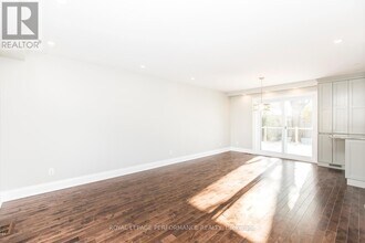 22 Wolff St in Ottawa, ON - Building Photo - Building Photo