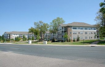 Applewood Pointe in Osseo, MN - Building Photo - Building Photo