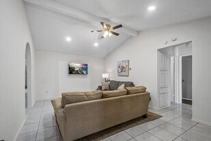 1009 High Point Rd in Arlington, TX - Building Photo