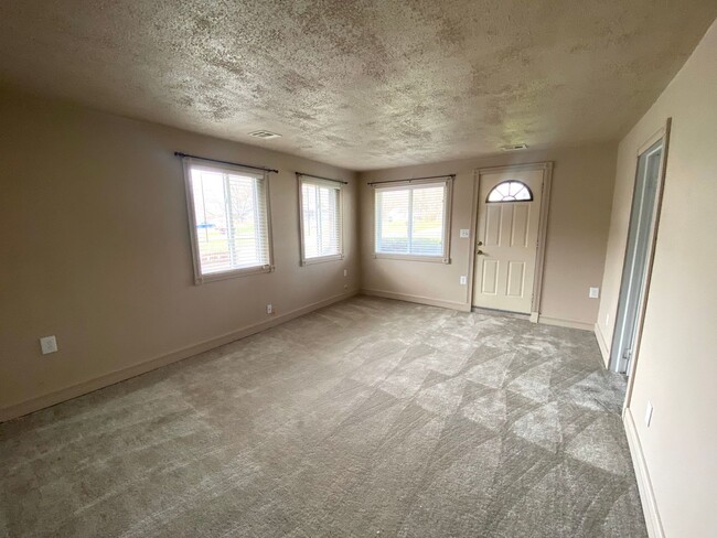 3414 W Grimson Ave in Peoria, IL - Building Photo - Building Photo