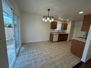 870 W Blakeland Dr in Pueblo West, CO - Building Photo - Building Photo