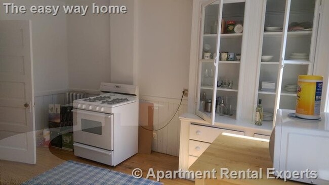 14 Centre St in Cambridge, MA - Foto de edificio - Building Photo