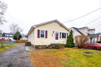 45 Voight Ave in Bridgeport, CT - Building Photo - Building Photo