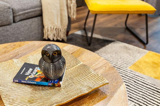 611 Commerce St in New Orleans, LA - Building Photo - Building Photo