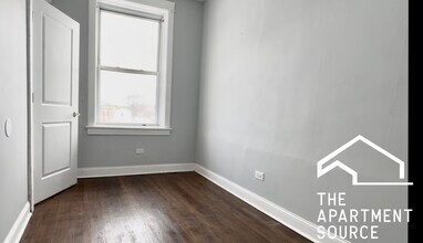 1350 S Kedvale Ave in Chicago, IL - Building Photo - Building Photo