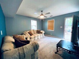 1027 Curran St NW, Unit A in Atlanta, GA - Building Photo