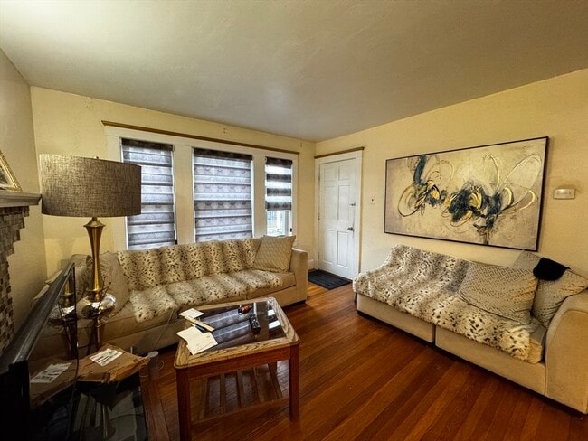 42 Florence St in Quincy, MA - Building Photo - Building Photo