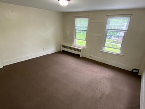 797 Main St-Unit -4 in Amherst, MA - Building Photo - Building Photo