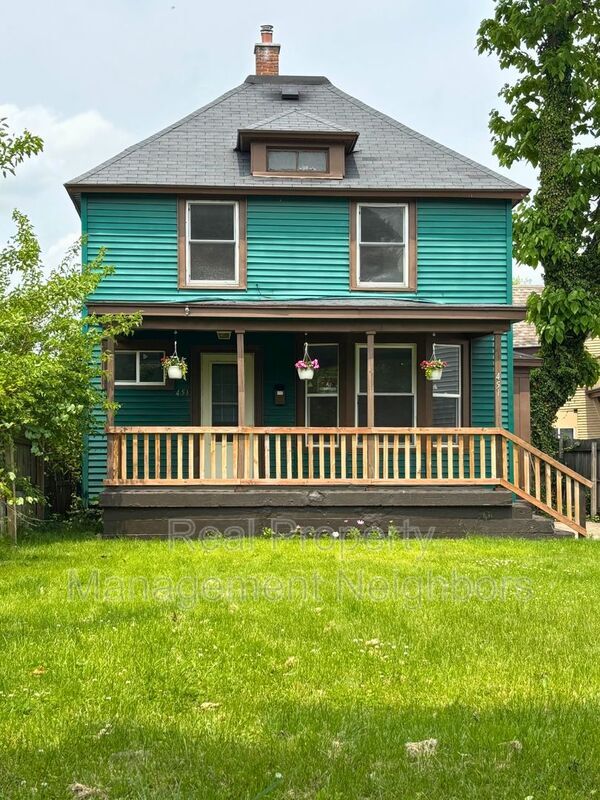 property at 451 Graham St SW