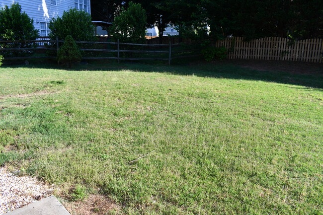 2612 Stirrup Ridge Ln in Charlotte, NC - Building Photo - Building Photo