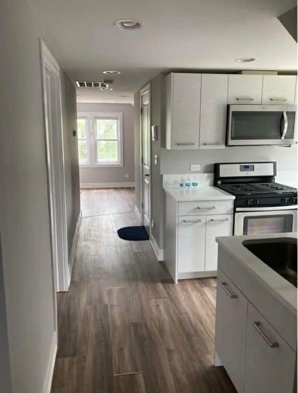 2914 N Allen Ave, Unit 3 in Chicago, IL - Building Photo - Building Photo