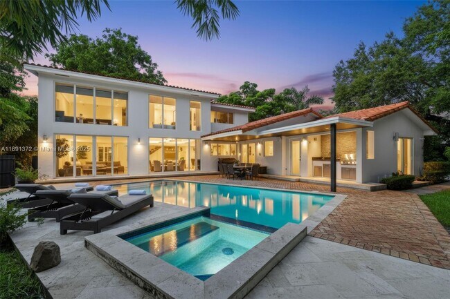 575 Bay Point Rd in Miami, FL - Building Photo - Building Photo