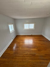 149 Pearl St in Enfield, CT - Building Photo - Building Photo