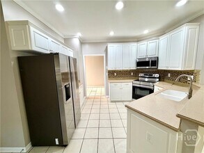 6 Oak Park Pl in Savannah, GA - Building Photo - Building Photo