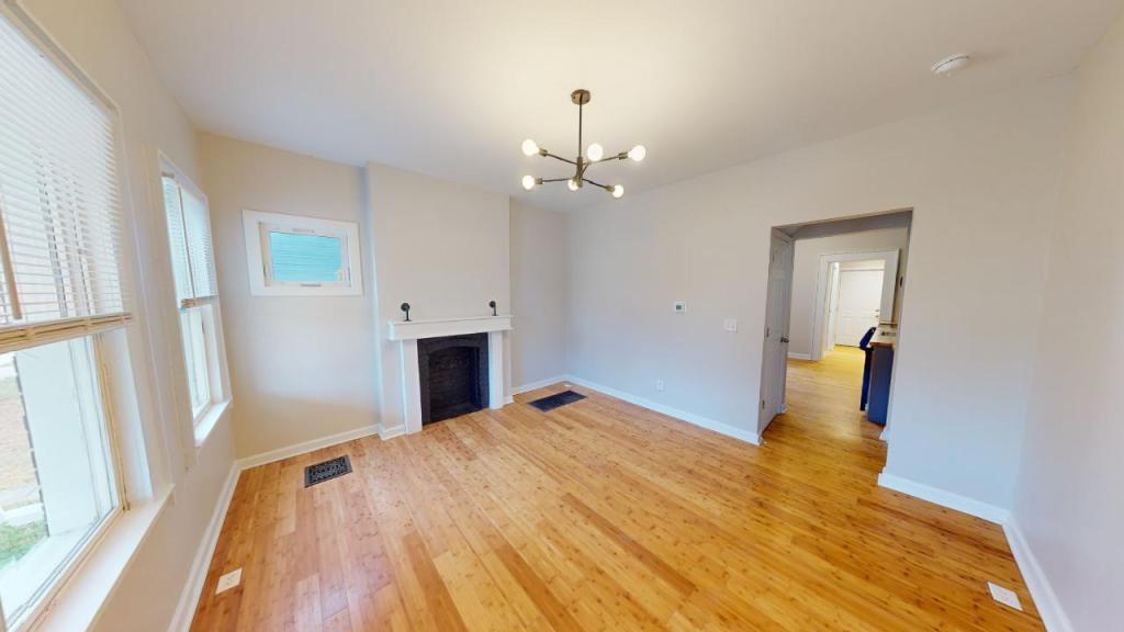 672 S Champion Ave in Columbus, OH - Building Photo