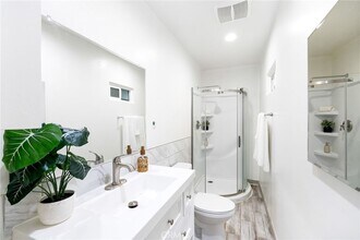 3117 Harmony Pl in Montrose, CA - Building Photo - Building Photo