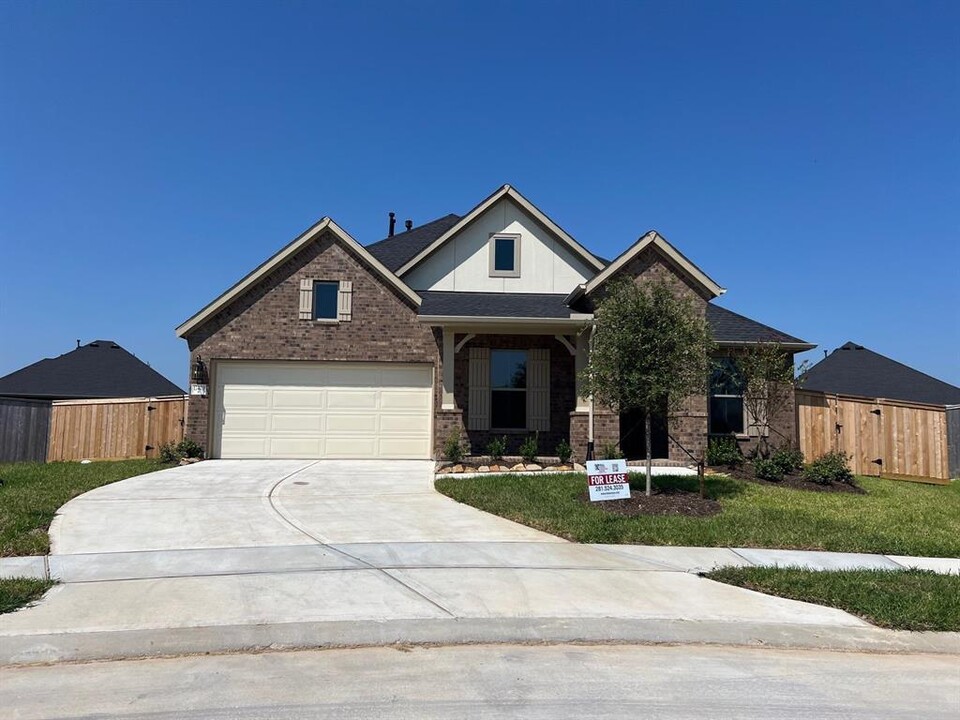 17403 Aurora Hvn Dr in Hockley, TX - Foto de edificio