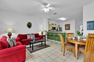 2319 Silver Palm Dr in Kissimmee, FL - Building Photo - Building Photo