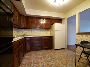 14762 Grand Central Pkwy-Unit -2 Fl in Queens, NY - Building Photo - Building Photo