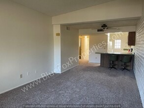 817 N Camino Seco in Tucson, AZ - Building Photo - Building Photo