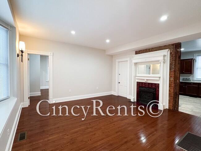 3942 Hazel Ave in Cincinnati, OH - Building Photo - Building Photo