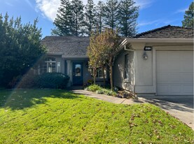 9212 Redwater Dr in Antelope, CA - Building Photo